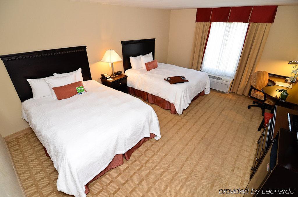 Hampton Inn Dade City - Zephyr Hills Room photo