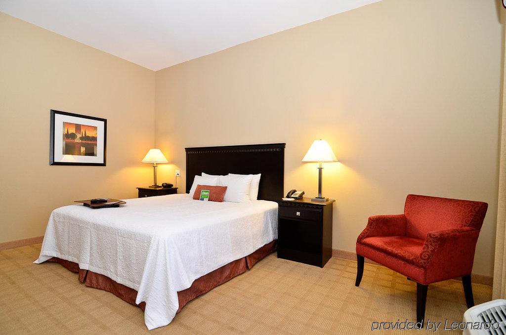 Hampton Inn Dade City - Zephyr Hills Room photo