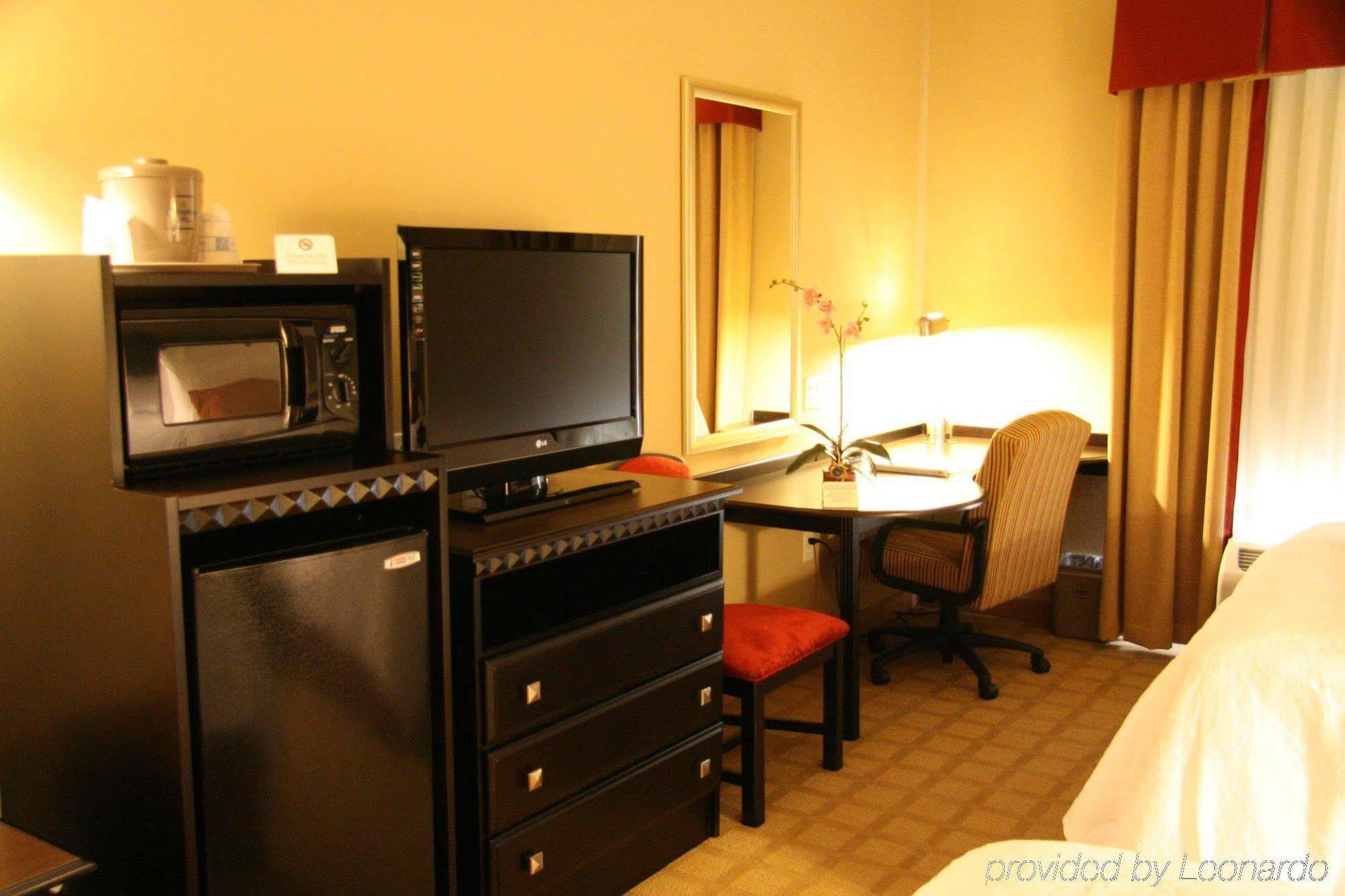 Hampton Inn Dade City - Zephyr Hills Room photo